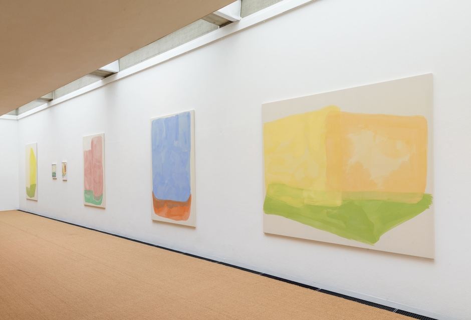 Installationsansicht Tamina Amadyar, Brücke-Museum, 2021, Foto: Roman März © Brücke-Museum. Courtesy of the Artist und Galerie Guido W. Baudach, Berlin 