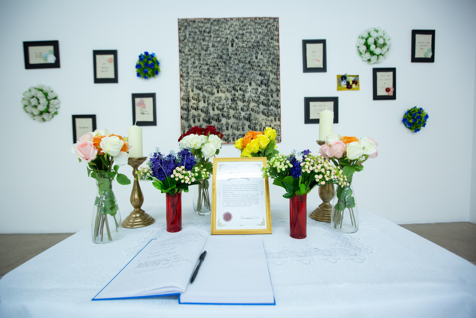 @Jahmek Contemporary