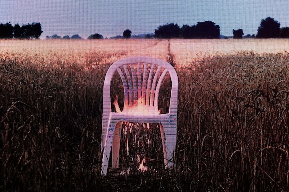 Nazanin Noori, ’AMBIENT ROOM’, Installation view, 2021, exhibited at EIGEN + ART Lab © Peter Oliver Wolff.